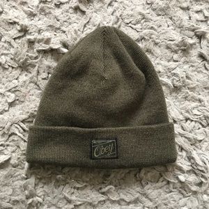Obey beanie ✨✨✨